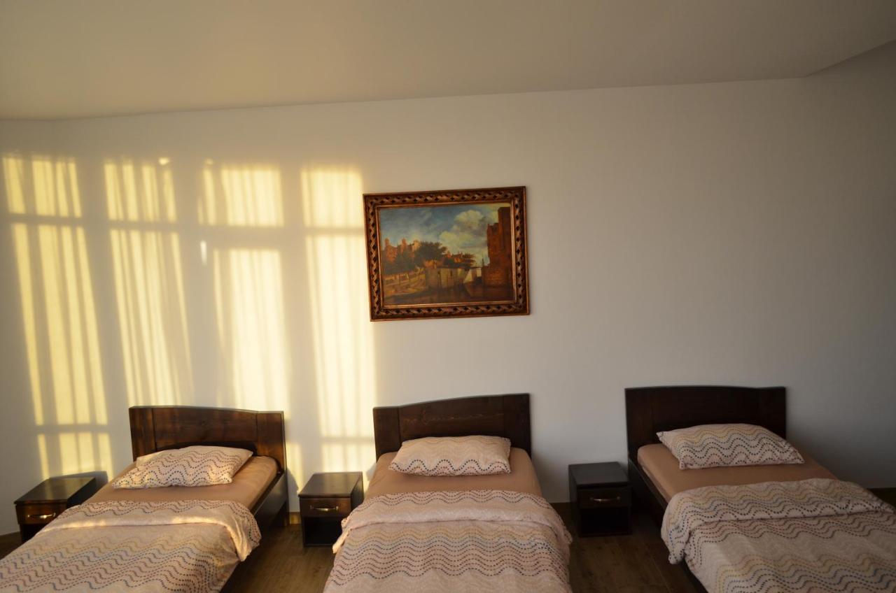 Hotel Taverna Pecicana Buitenkant foto